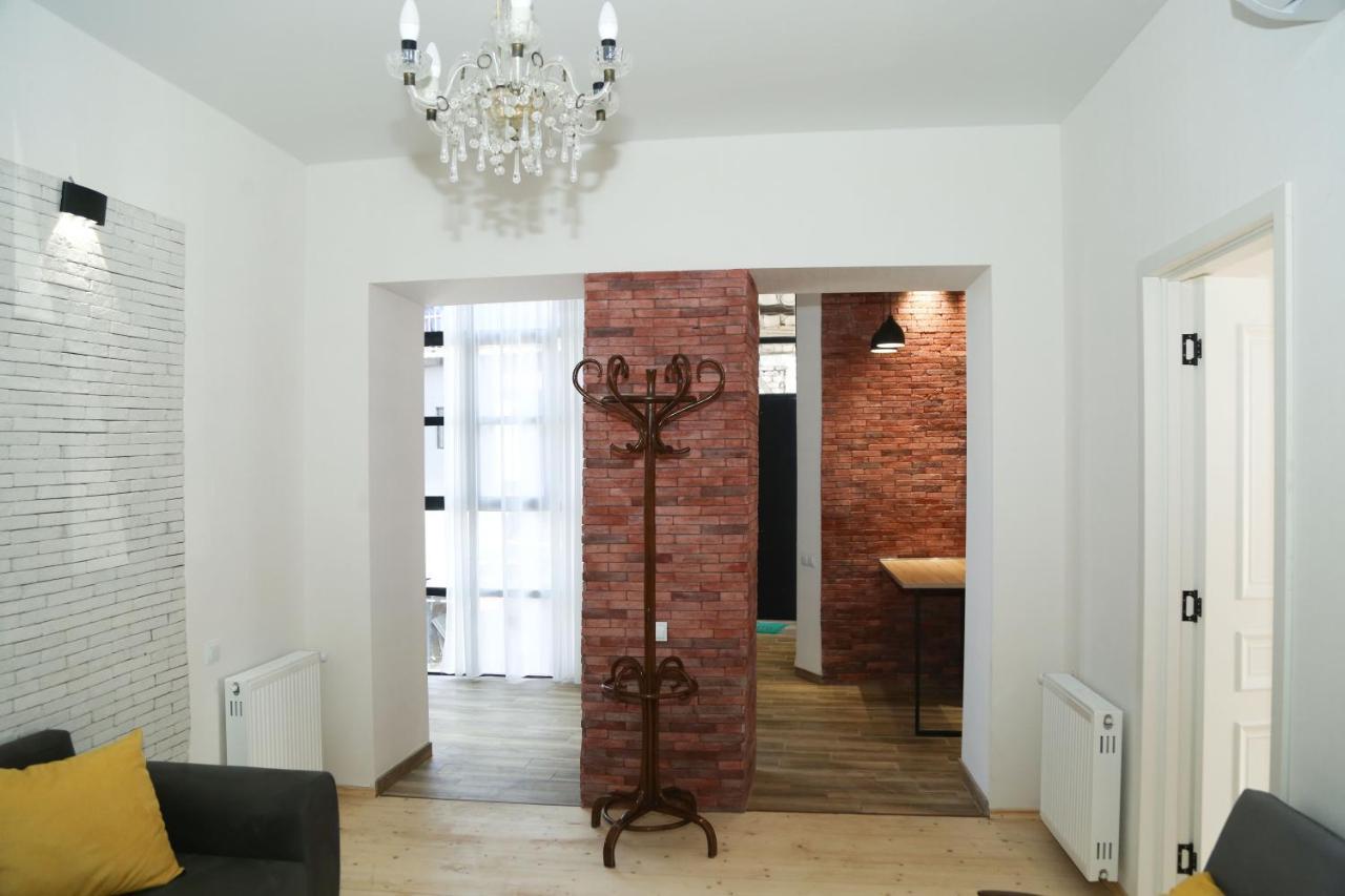 Panchitos Apartment Tbilisi Eksteriør billede